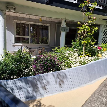 Entire Ground Floor With Full-Privacy And Family-Friendly Popular To Ferry Catchers Wellington Extérieur photo