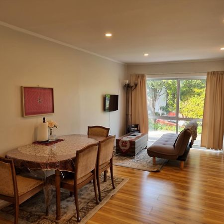 Entire Ground Floor With Full-Privacy And Family-Friendly Popular To Ferry Catchers Wellington Extérieur photo