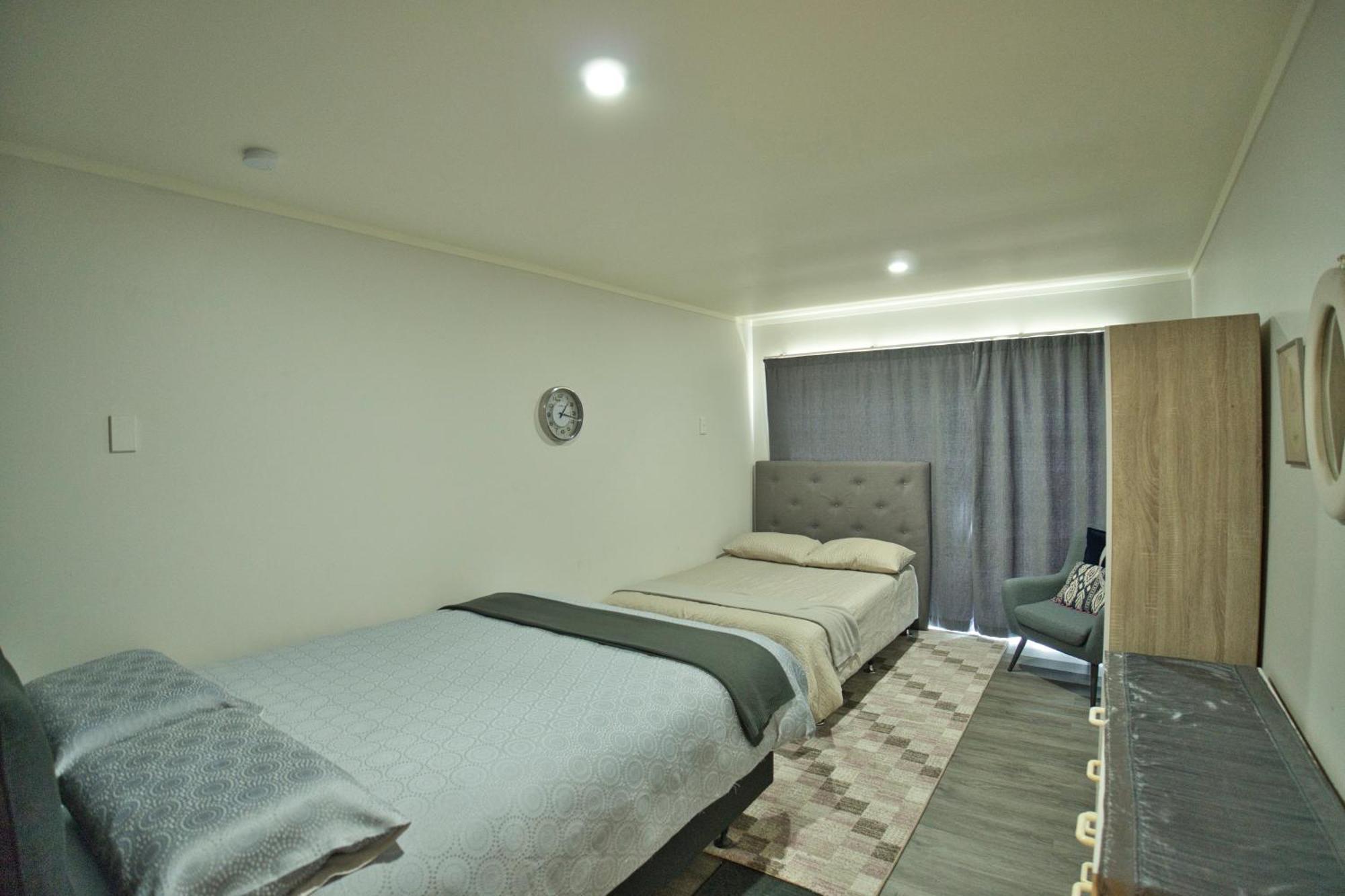 Entire Ground Floor With Full-Privacy And Family-Friendly Popular To Ferry Catchers Wellington Extérieur photo
