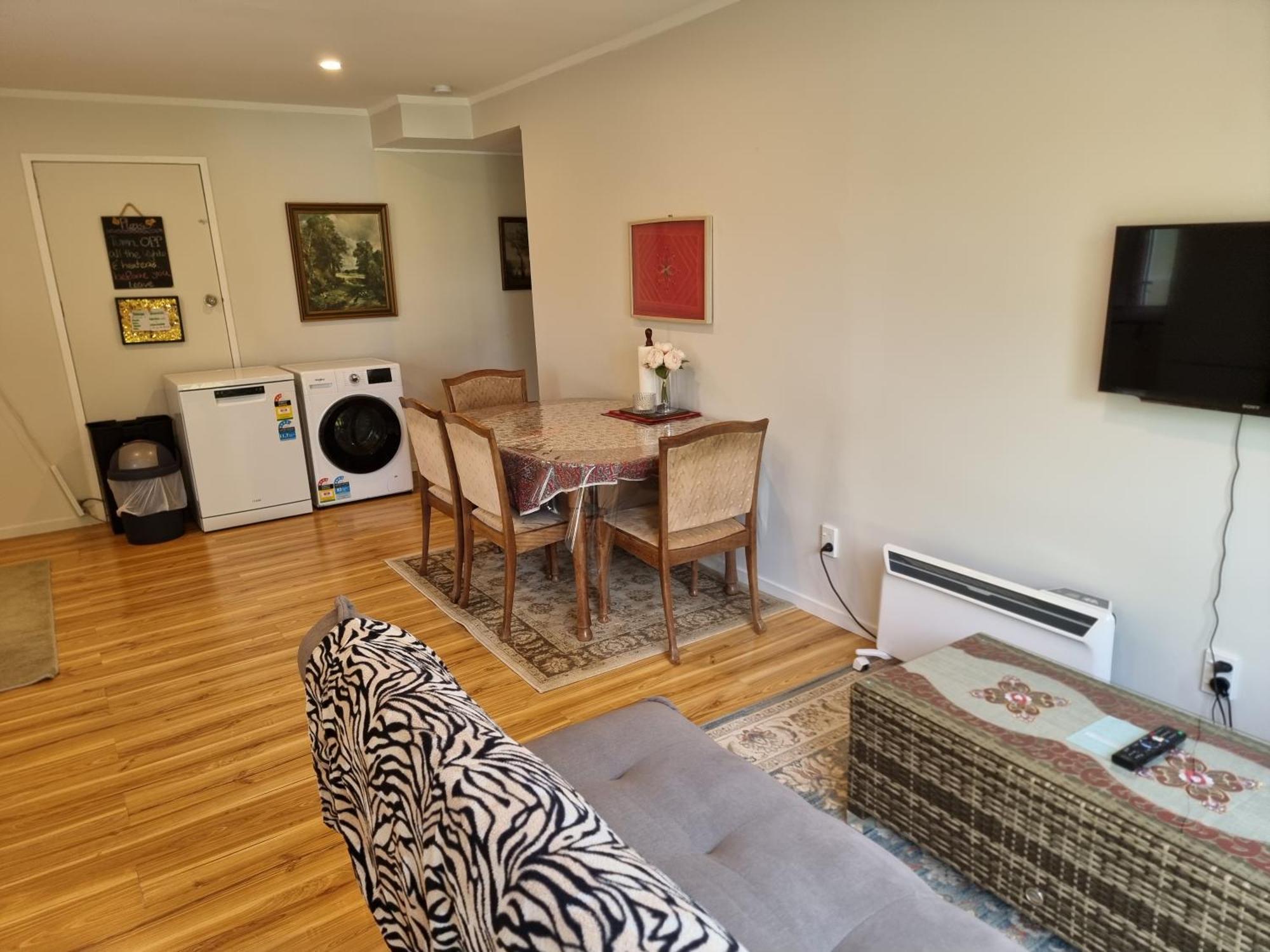 Entire Ground Floor With Full-Privacy And Family-Friendly Popular To Ferry Catchers Wellington Extérieur photo
